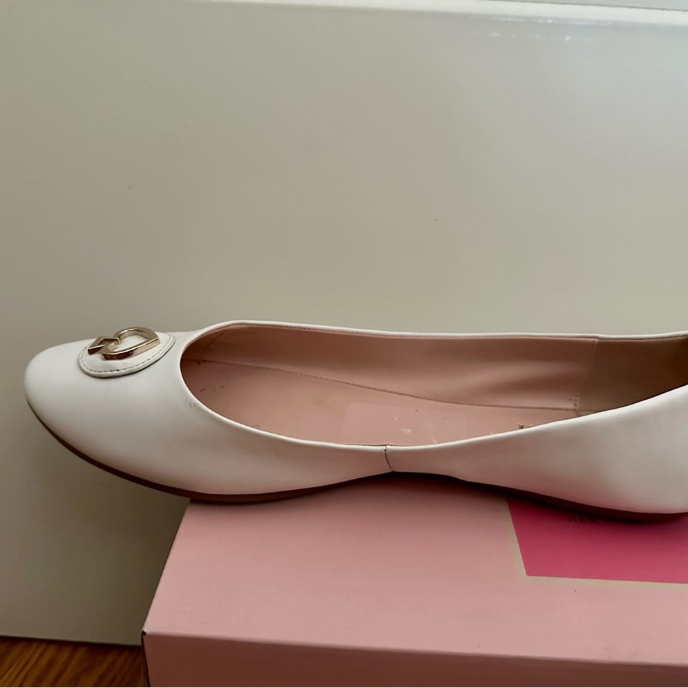 Kate Spade Flats with Heart Accent 9.5 B Women’s wore with my wedding dress - Picture 3 of 5